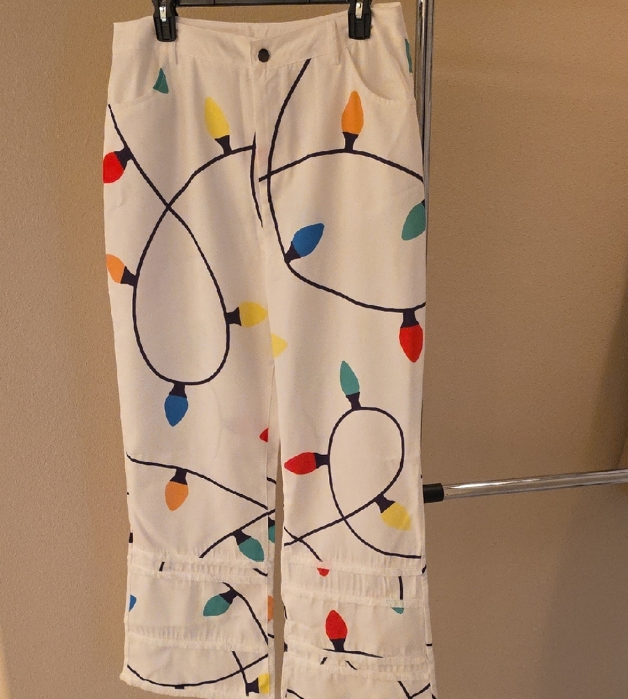 Colorful Light Print Women's Cropped Pants